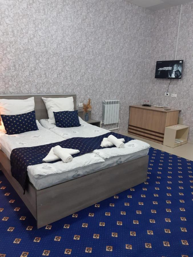 Lind Guest House B&B 久姆里 外观 照片