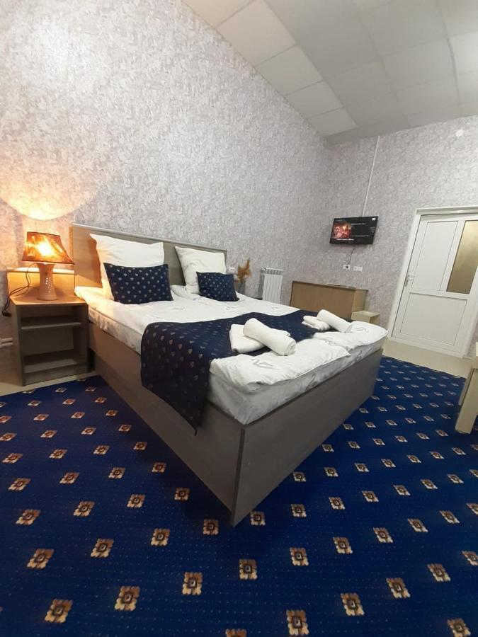 Lind Guest House B&B 久姆里 外观 照片