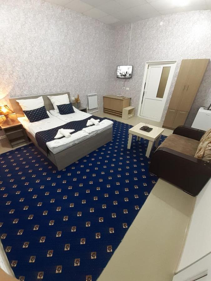 Lind Guest House B&B 久姆里 外观 照片